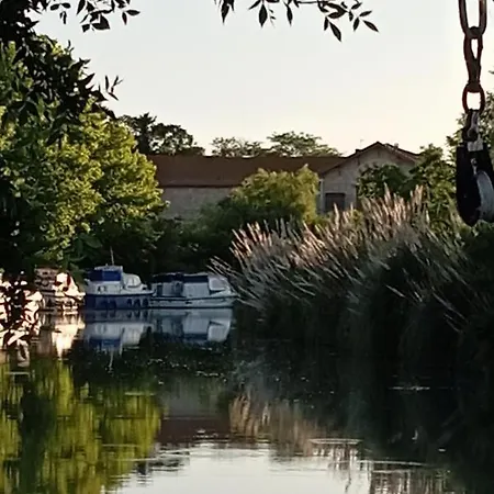 Bateau Peniche A Quai 6 Couchages بوتيل *