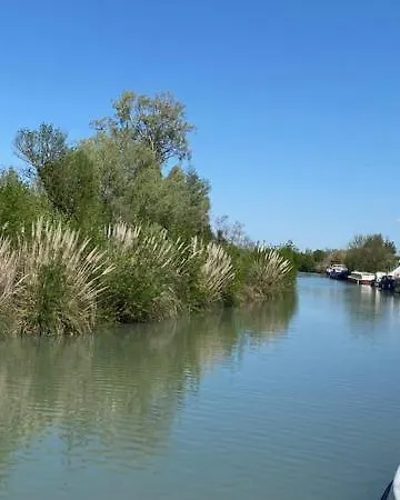 بوتيل Bateau Peniche A Quai 6 Couchages *