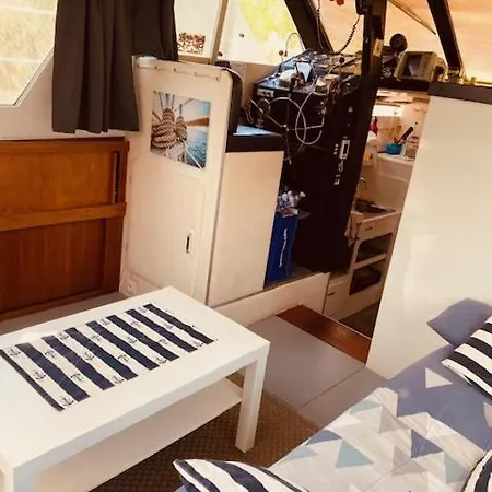 بوتيل Bateau Peniche A Quai 6 Couchages